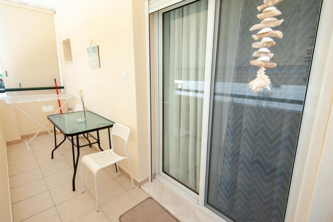 Апартаменты Aegean Studio By The Sea II Переа Экстерьер фото